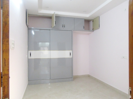 7)  Li id 377 - First Floor 1 Bhk Pent House Bedroom.jpg